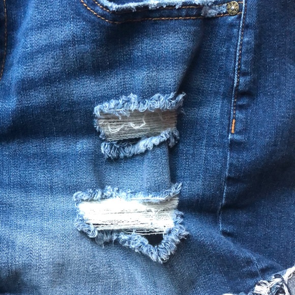 ViGoss Ripped shorts - Picture 2 of 5